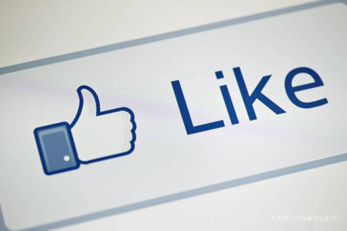 Facebook usa mensajes privados para publicidad, es demandada