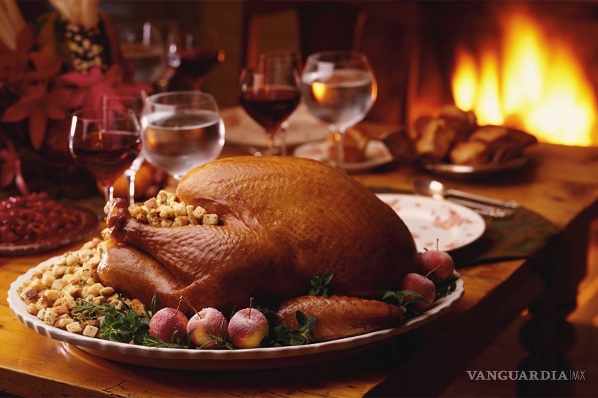 Recomiendan especialistas medirse durante diciembre en la ingesta de alimentos