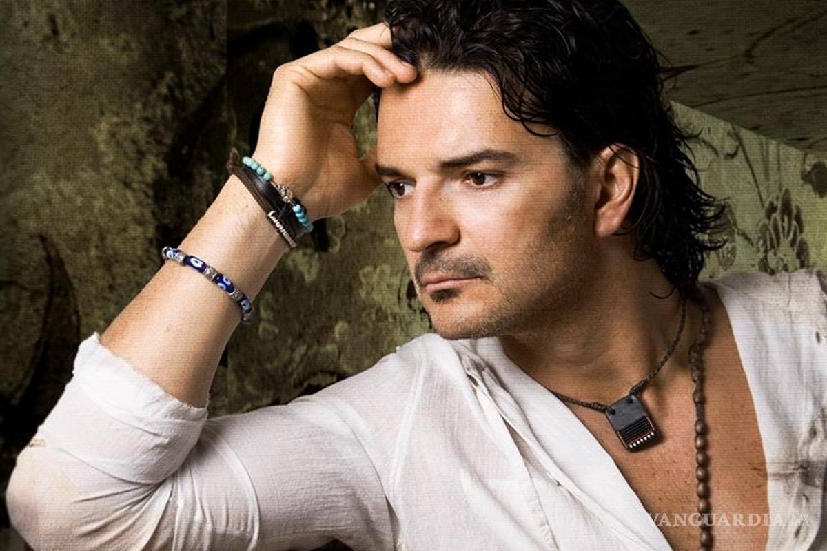 Ricardo Arjona estrena su nuevo sencillo Apnea