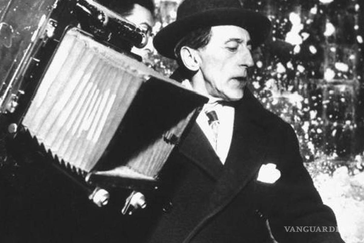 Hace 125 años nació Jean Cocteau, el artista total