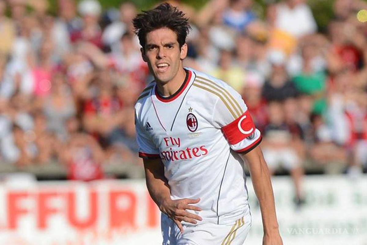 Kaká reanudará su aventura con el Milan
