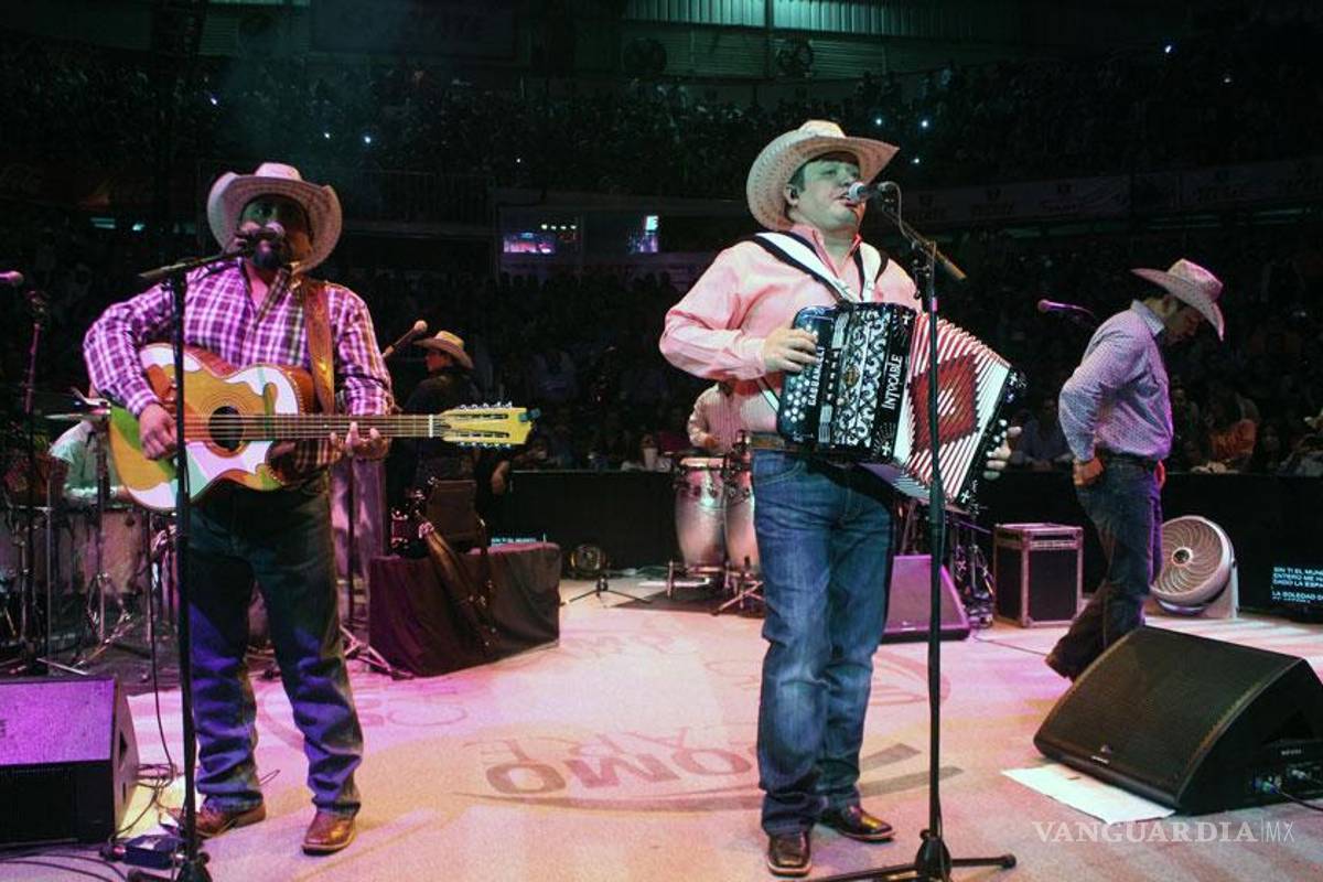 Intocable tiene accidentada presentación en Monterrey