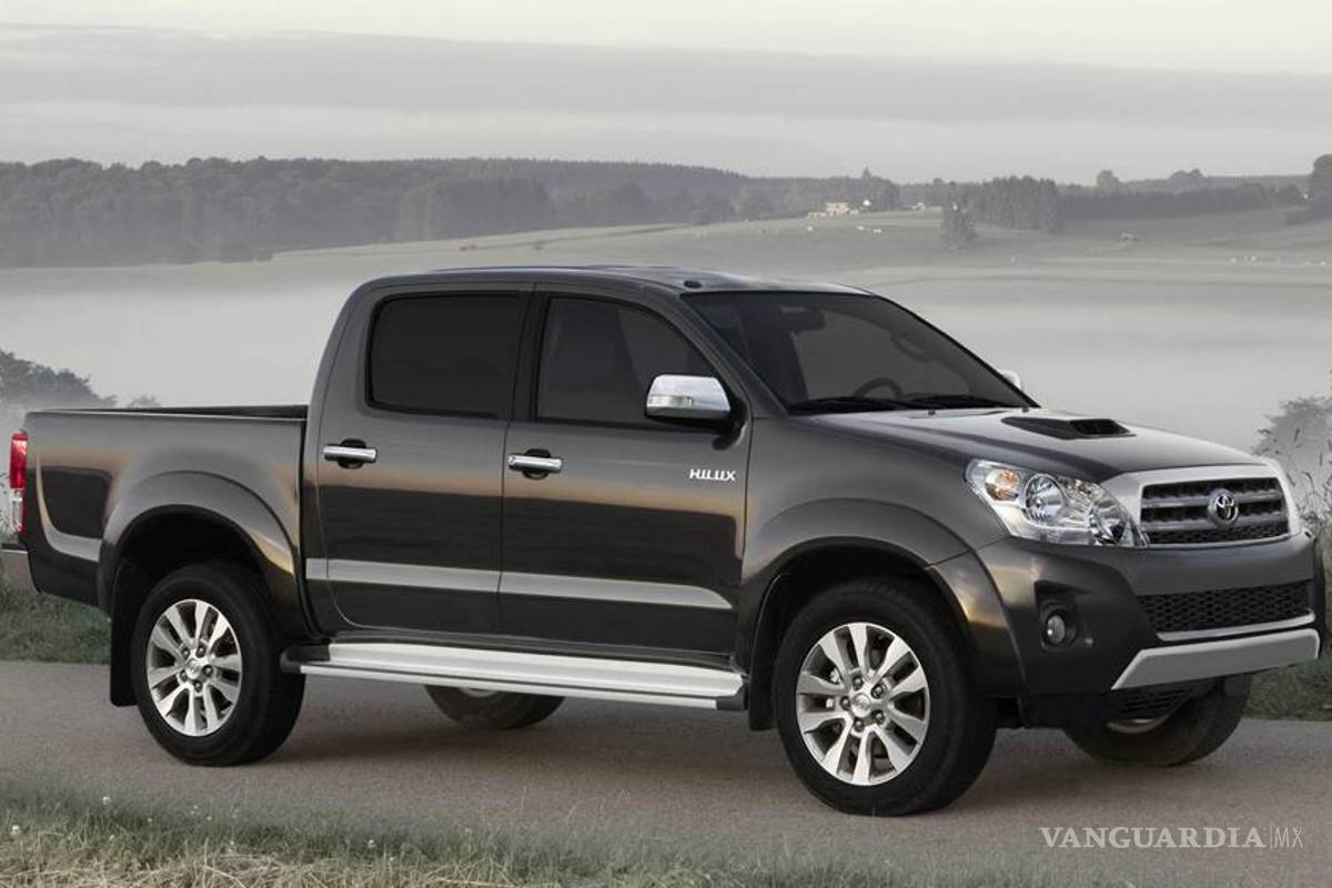 Toyota Hilux SR, hecha para trabajar