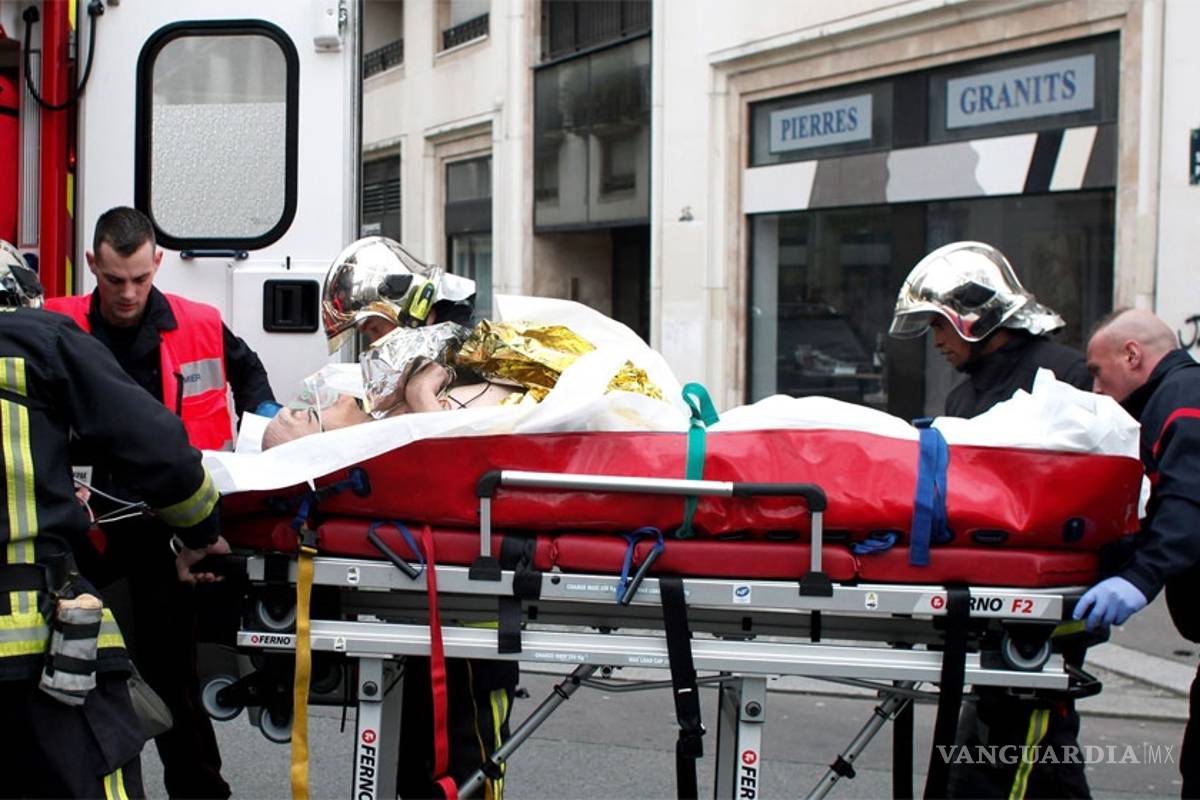 Doce muertos en un atentado en la revista Charlie Hebdo en París