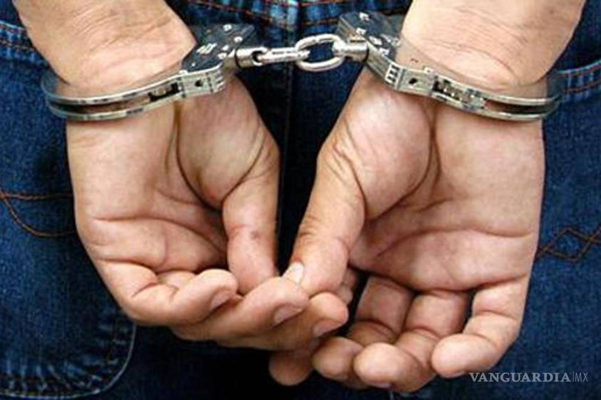 Esparragoza declara que sí es hijo de 'El Azul'