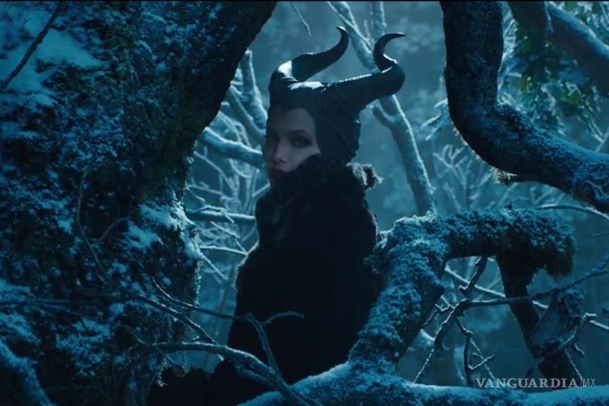 Angelina Jolie, pérfida villana en el primer tráiler de "Maléfica"