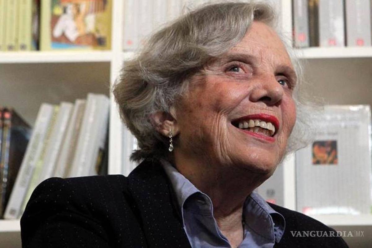 Poniatowska recomienda Ensayos impertinentes de Franco