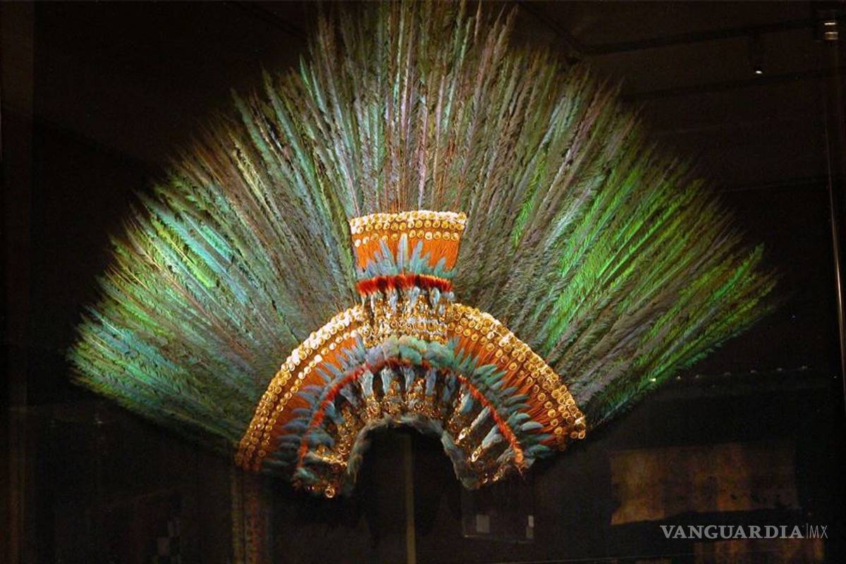 El frágil penacho de Moctezuma