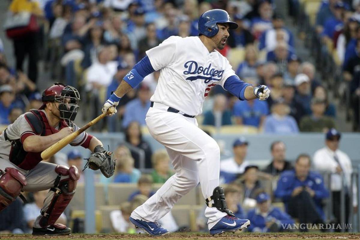 Adrián González, 'titán' y líder en Dodgers