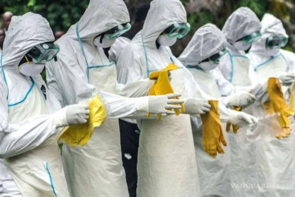 Tratan con suero experimental a sacerdote español con ébola