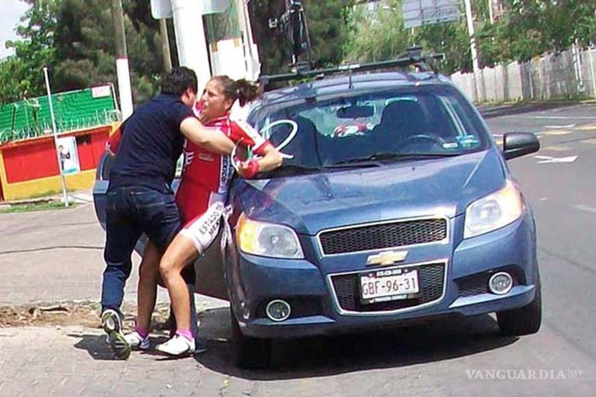 Ciclista Érika Varela es agredida por su propio entrenador