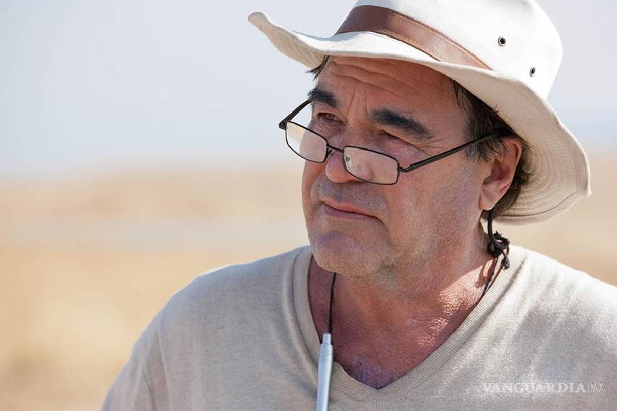 Cine contribuye a desastre del mundo: Oliver Stone