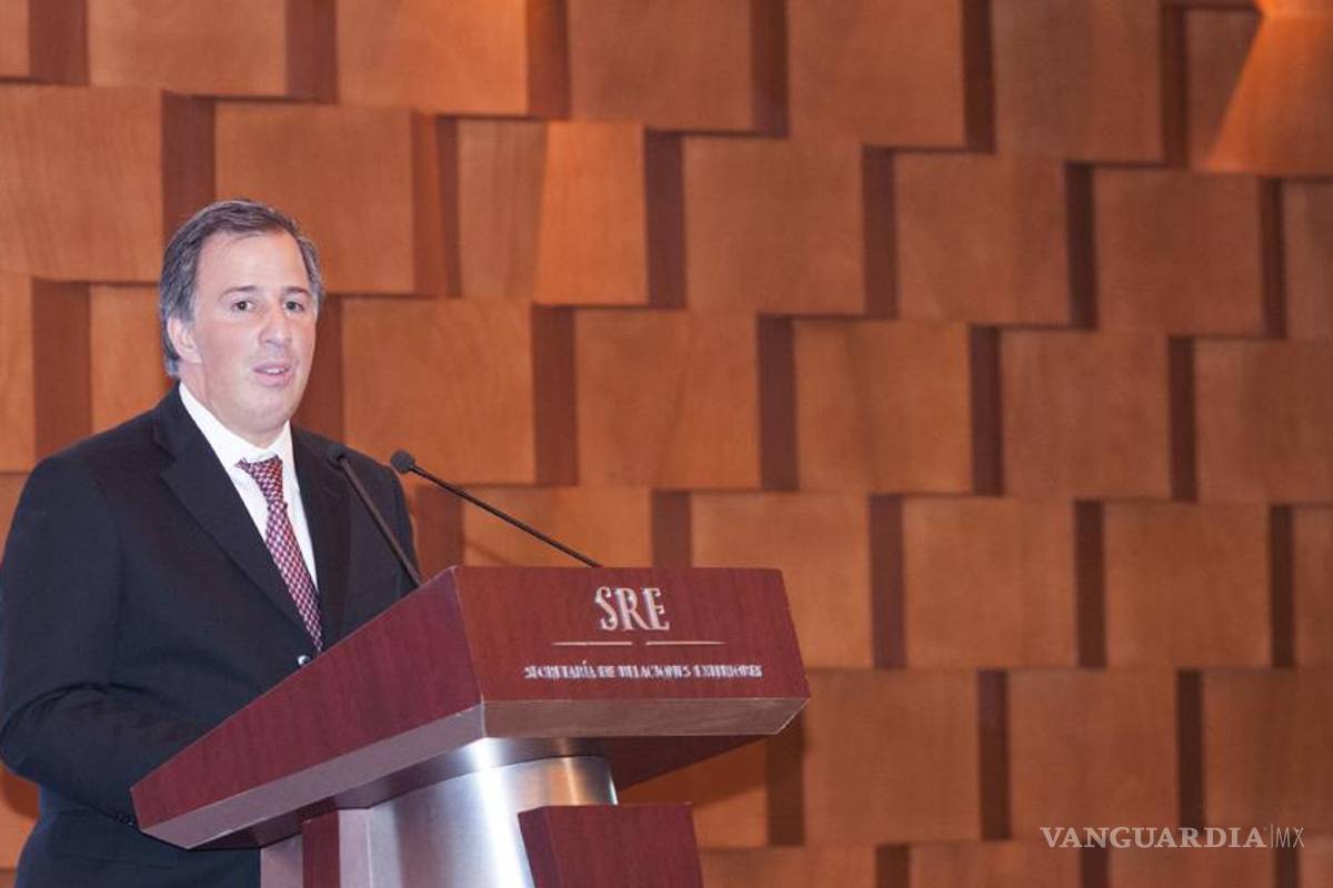 Defiende Meade participación en misiones de paz