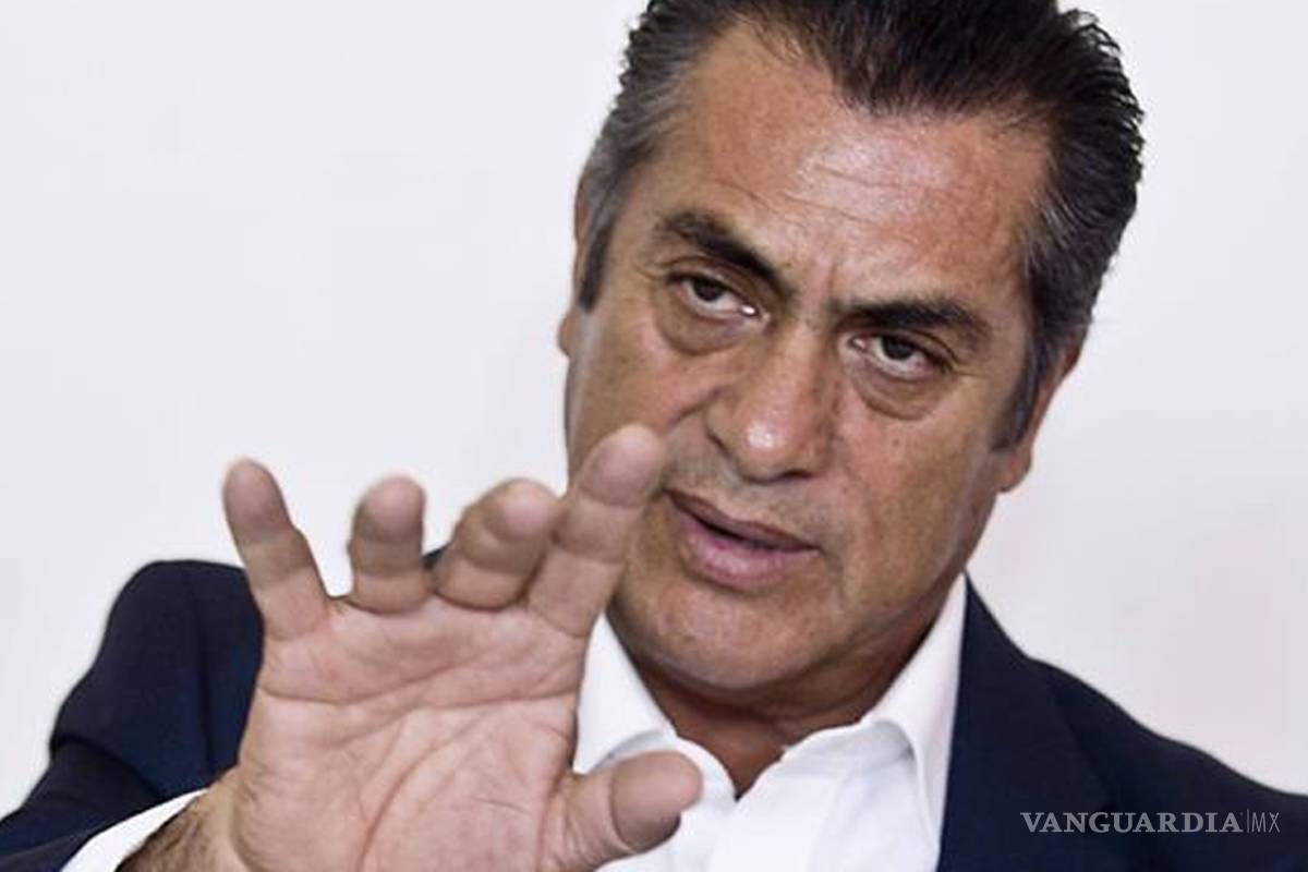 'El Bronco' inicia campaña a 'Los Pinos' golpeando a AMLO