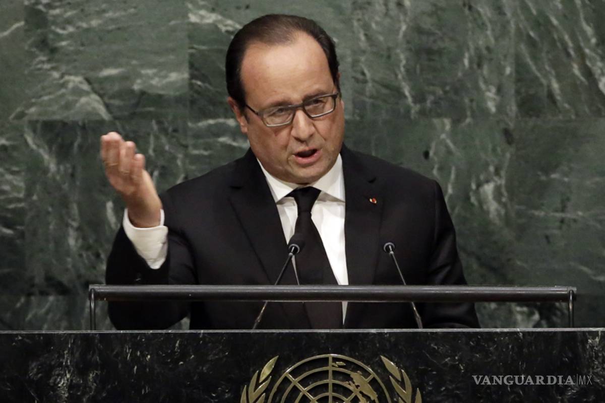 Francia inicia bombardeos contra ISIS en Siria; destruye campamento