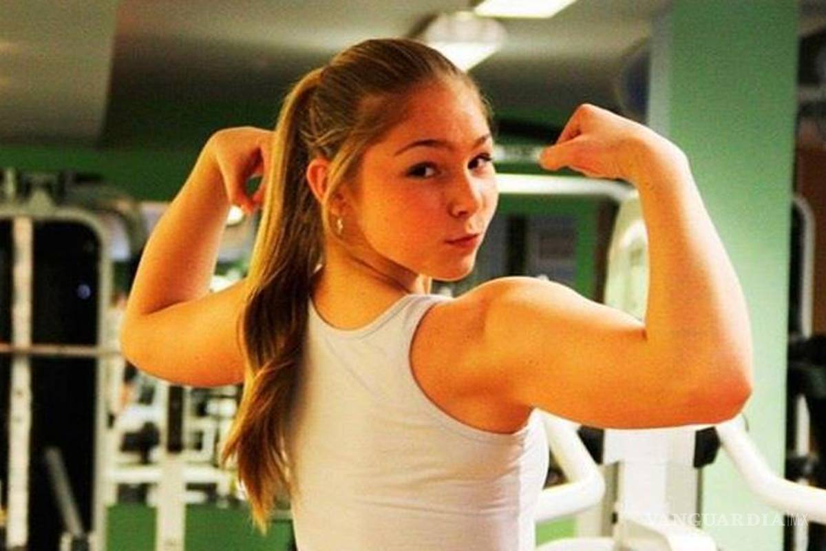 Maryana Naumova, la bella adolescente más fuerte del mundo