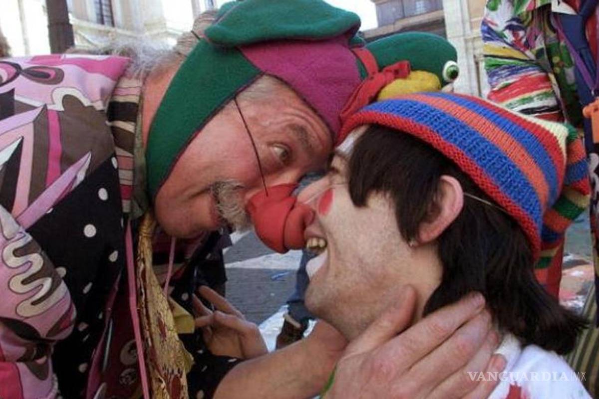 Entrevista a Patch Adams: "El humor puede cambiar el mundo"