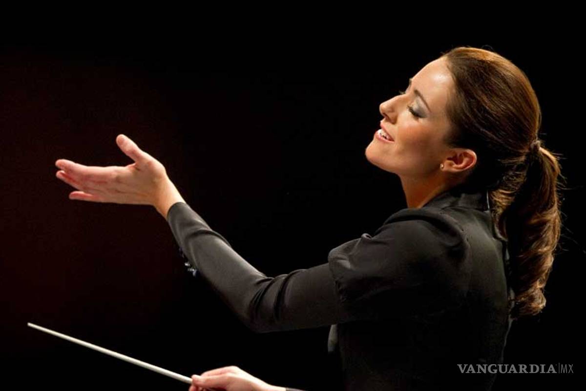 Alondra de la Parra dirigirá la Orquesta de París