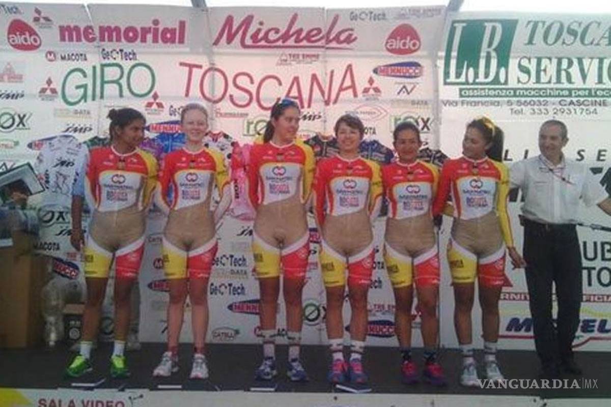 Ciclistas colombianas 'desnudas' generan polémica