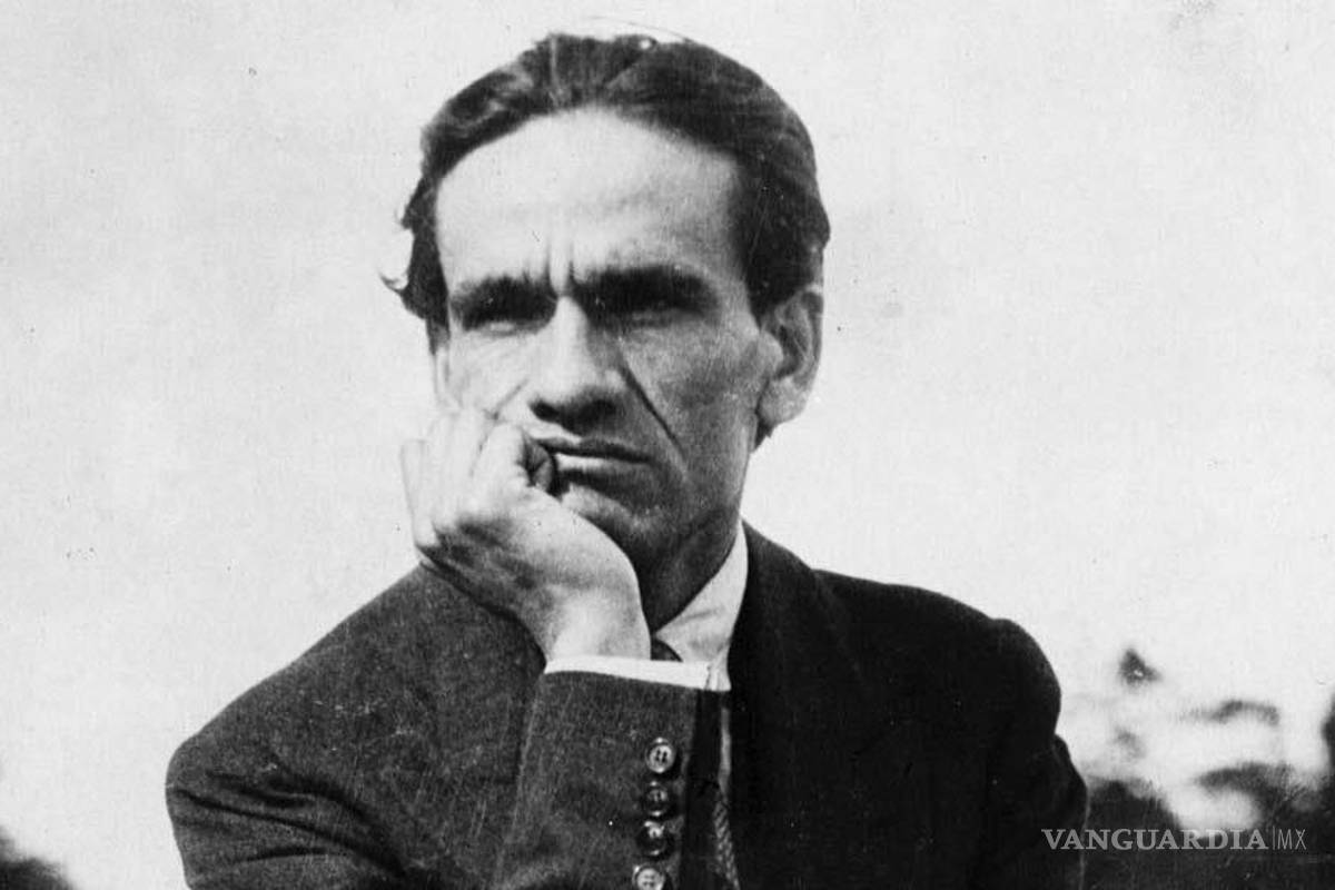 Stephen M. Hart publica la primera biografía de César Vallejo en inglés