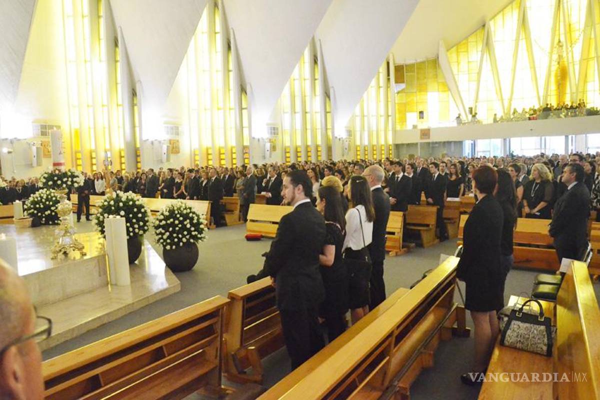 Dan último adiós a Lorenzo Zambrano