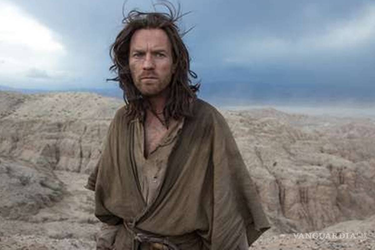 Así luce Ewan McGregor como Jesús en su nueva película
