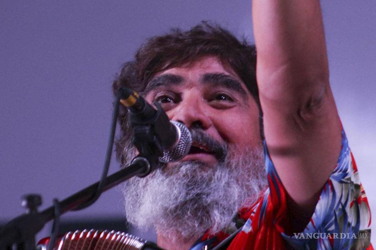 Gana premio la cinta Celso Piña. El rebelde del acordeón