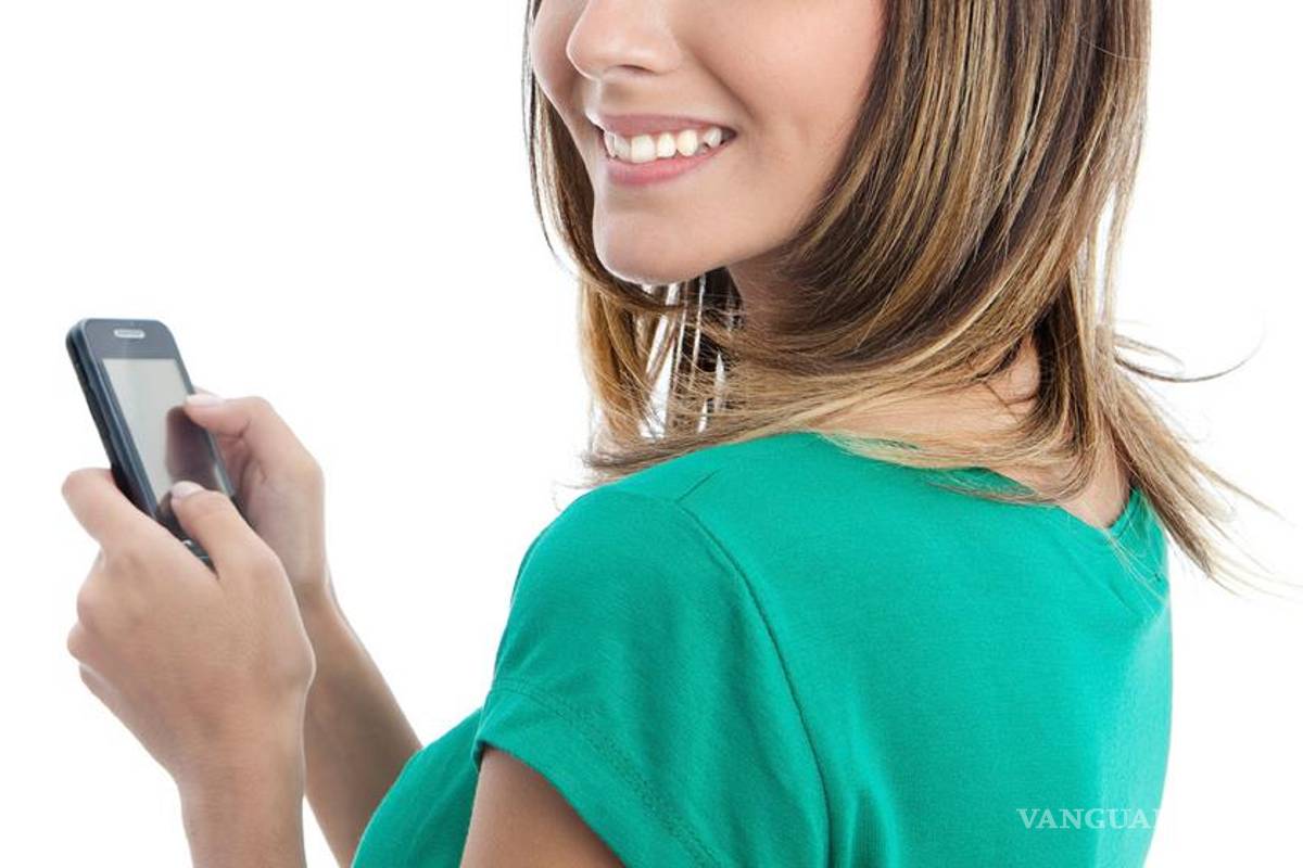 Se duplicó uso de smartphones entre mexicanos en último año