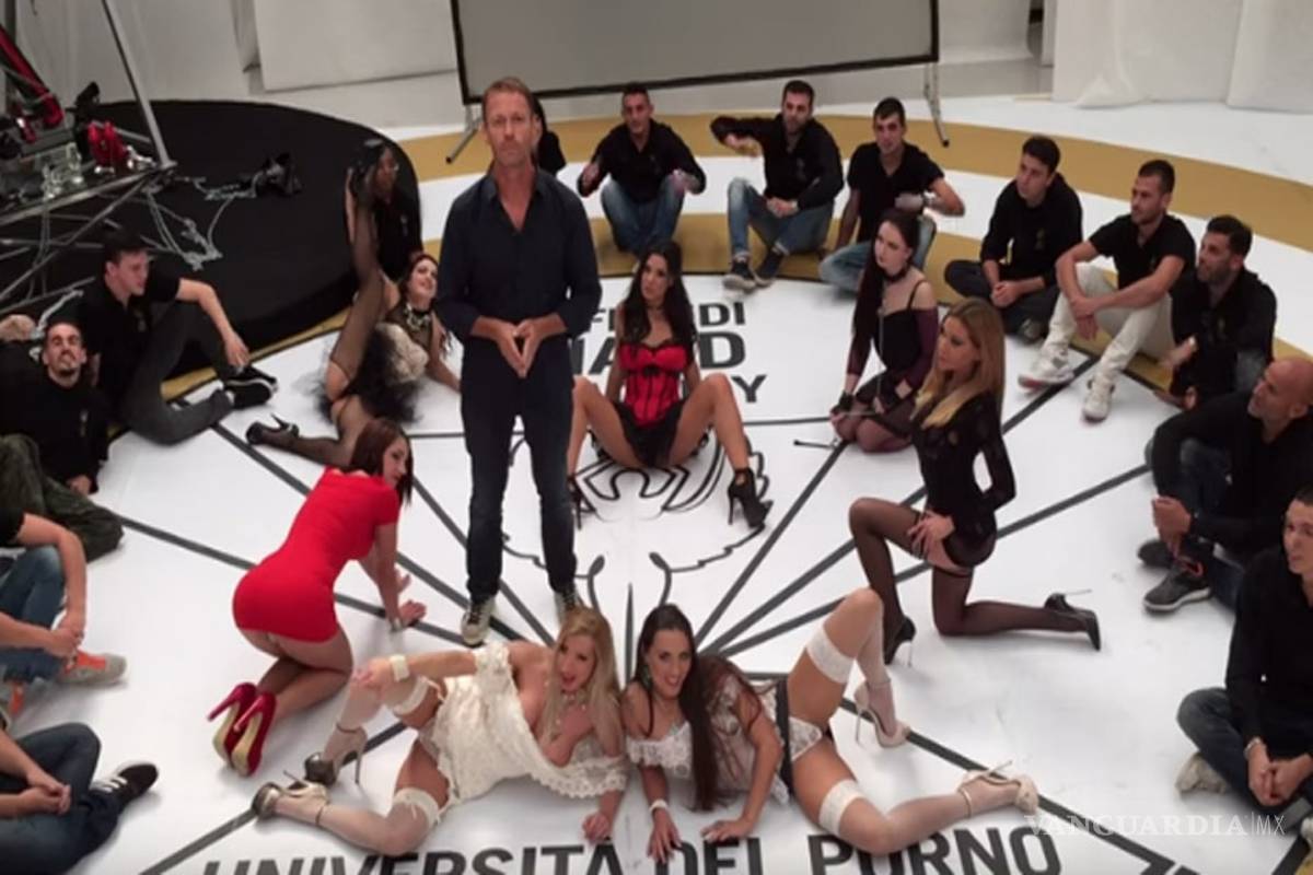 Te damos la bienvenida a la primera Universidad porno del mundo (Video)