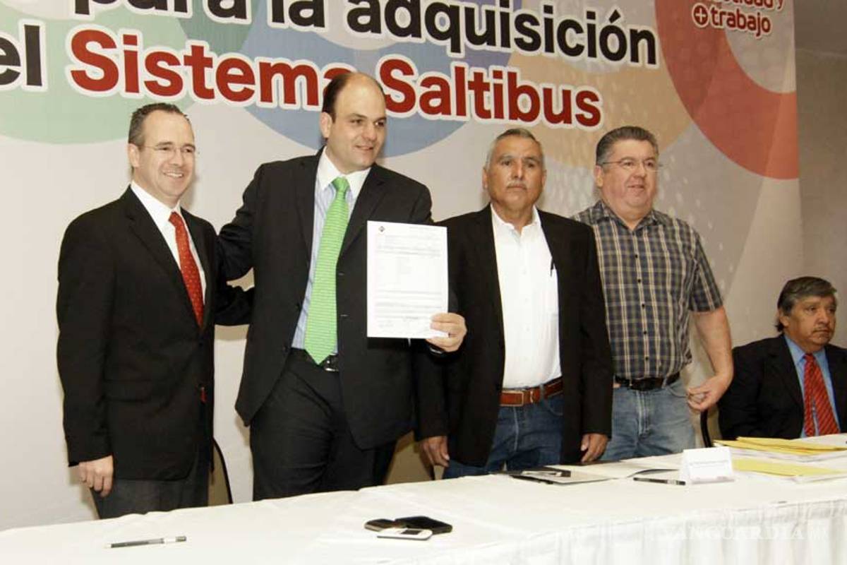 Encuesta Vanguardia: impacta el Saltibús imagen de Jericó Abramo