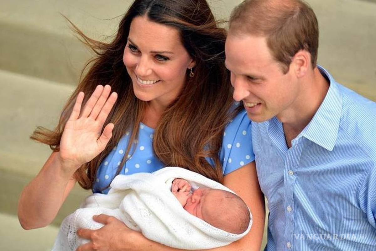 Registran a su alteza real sin salir de casa