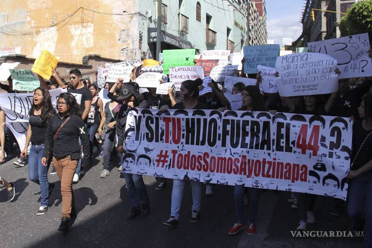 Alumnos poblanos se suman a marchas por Iguala