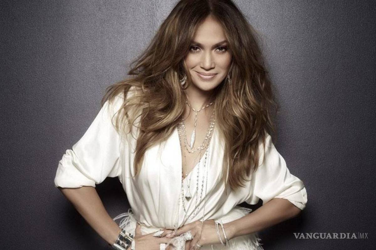 Jennifer López homenajeará a Celia Cruz