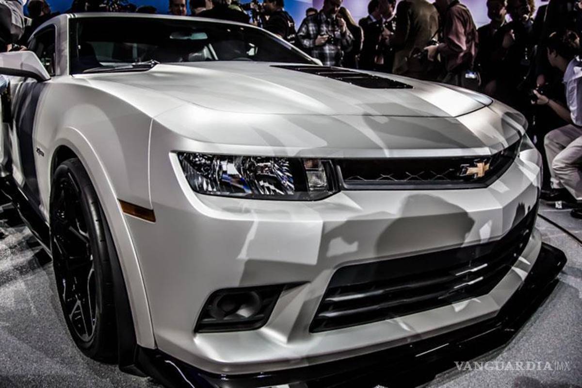 Chevrolet Camaro 2014, músculo, diseño... y tech