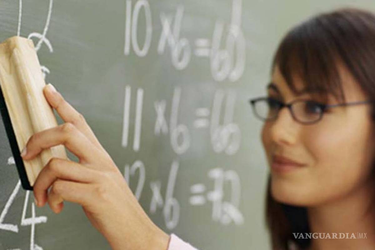 Tres años de prueba para ser maestro, plantea la SEP