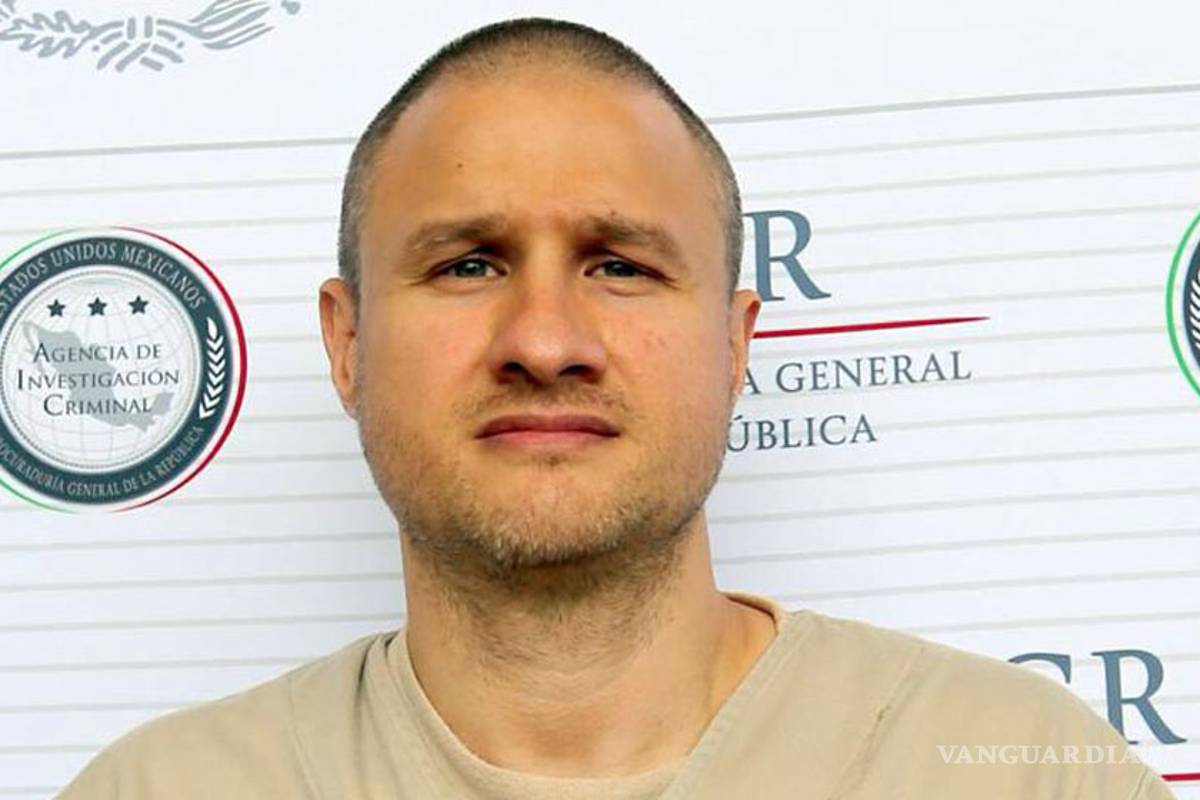 Extraditan a La Barbie y 12 narcos más a EU