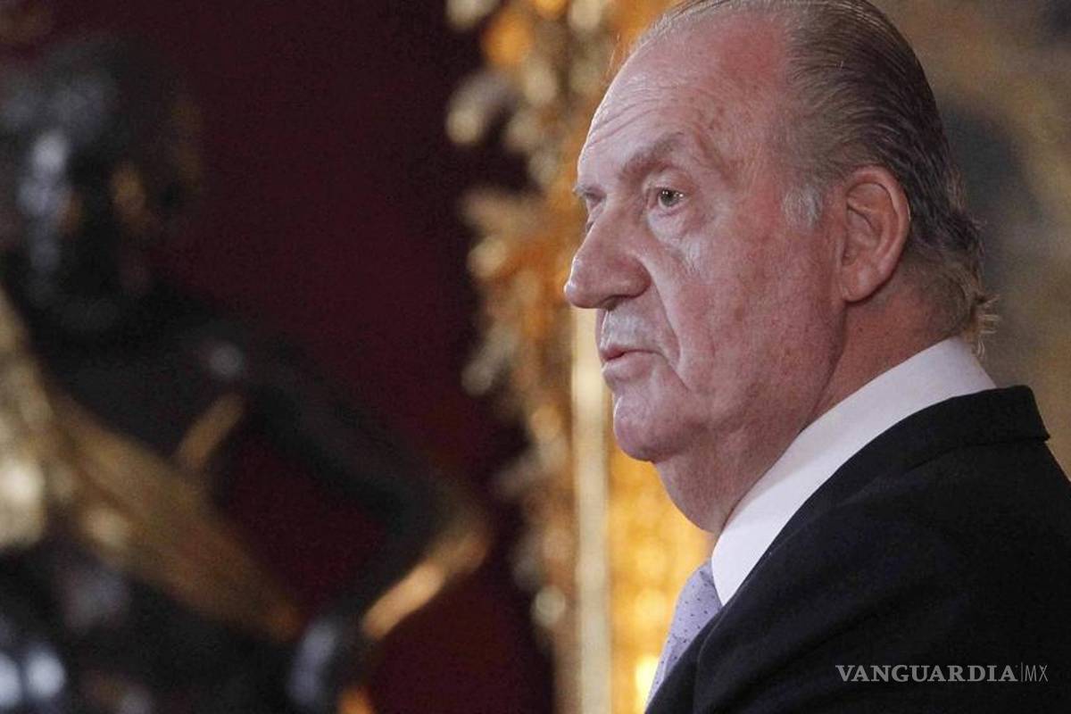 Abdica el rey Juan Carlos al trono de España