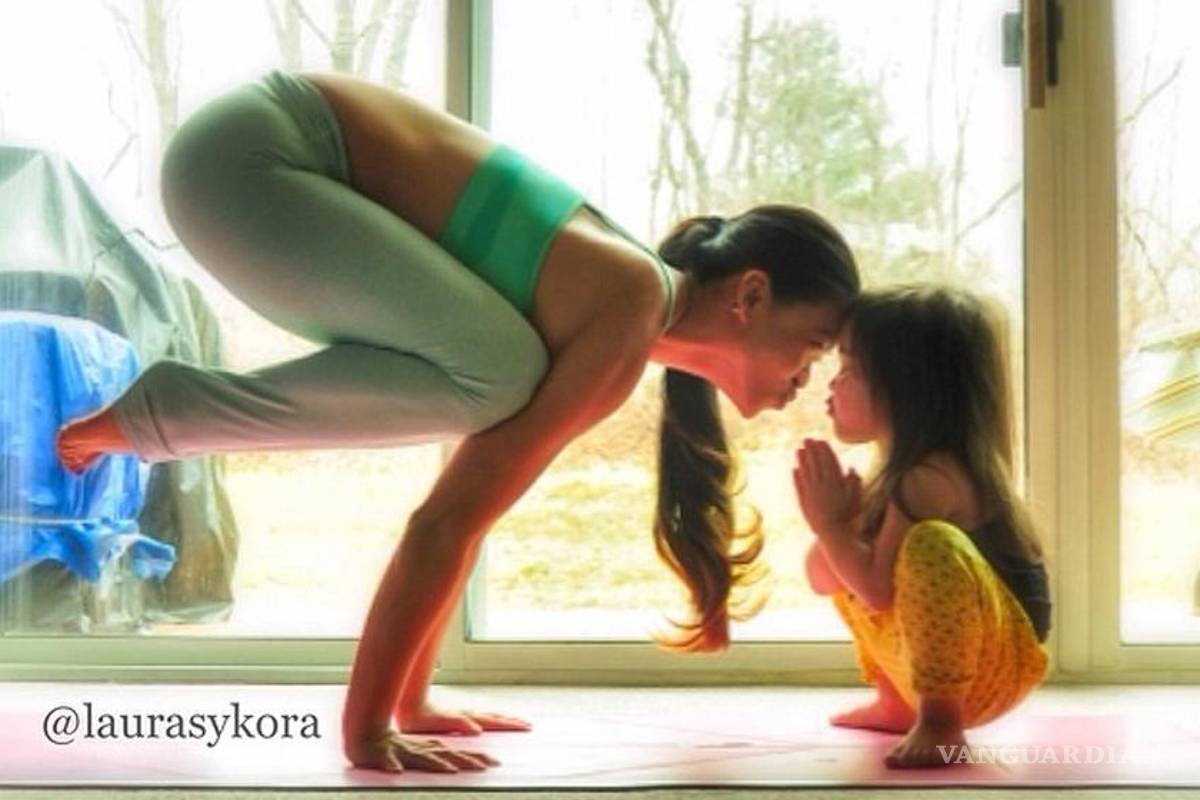 Madre e hija, estrellas del Yoga en Instagram