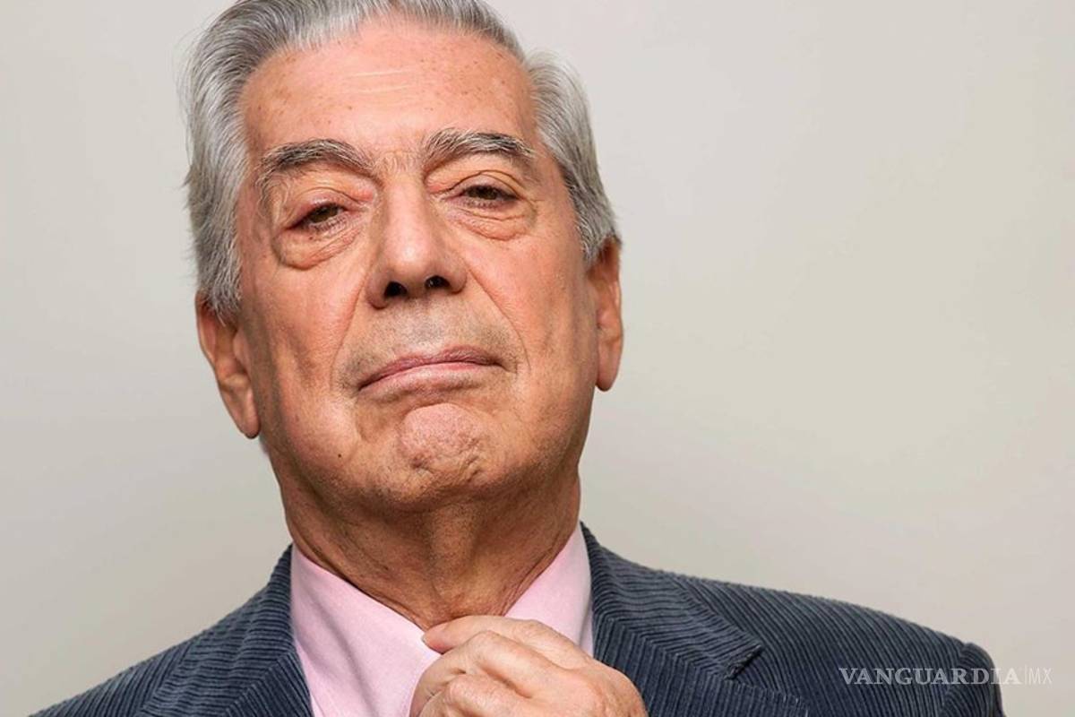Vargas Llosa ya está divorciado