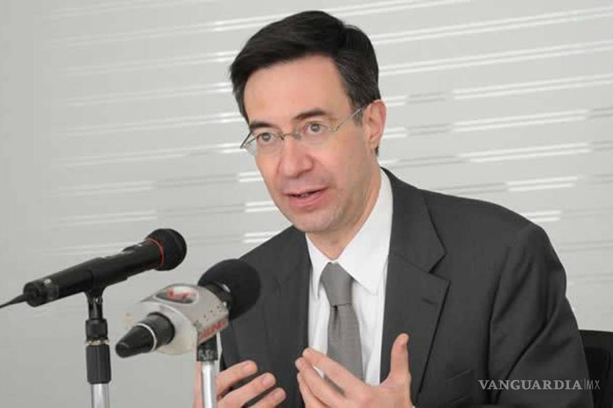 Gerardo Laveaga invita a construir un méxico más transparente