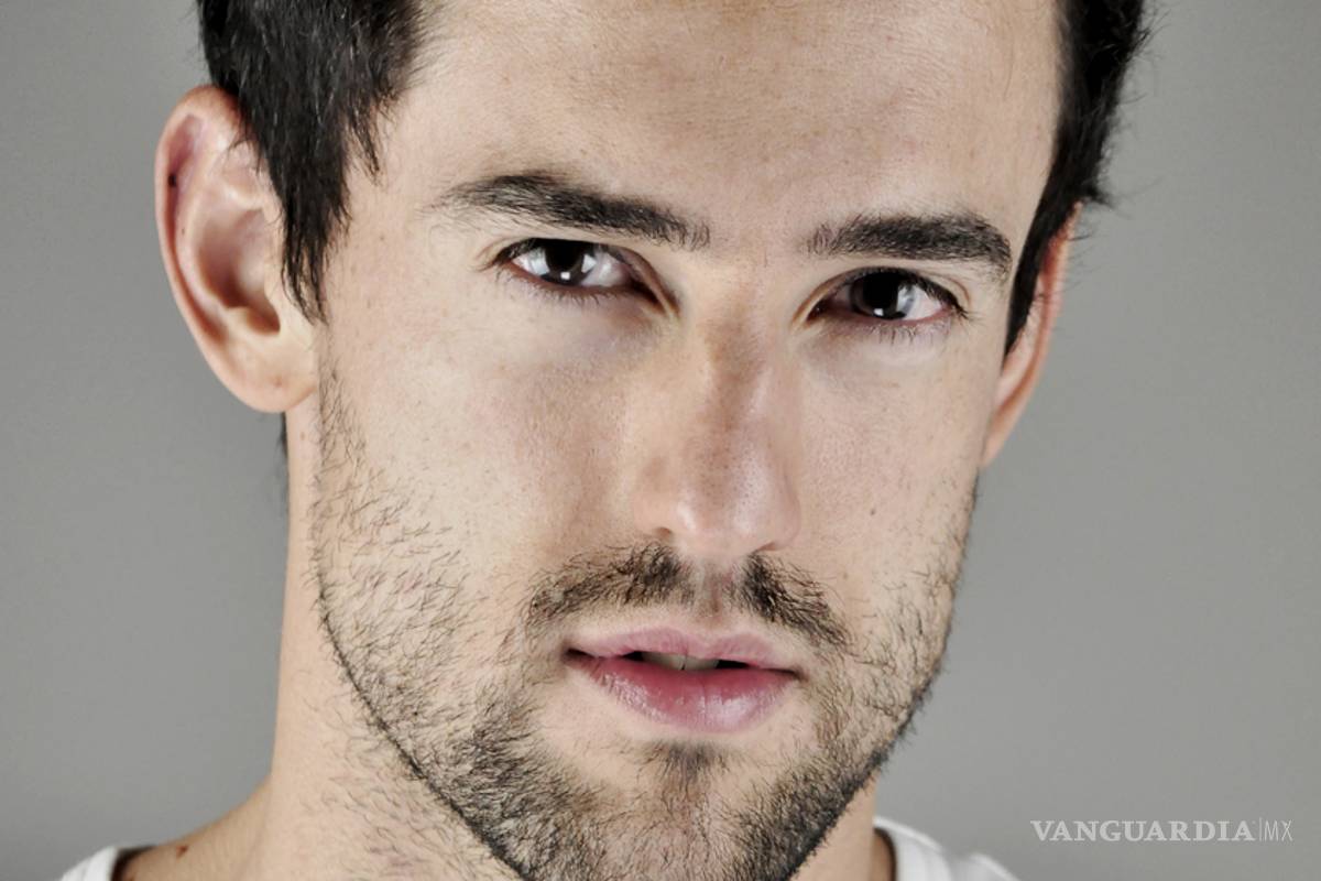 Luis Gerardo Méndez muy enamorado de su novio