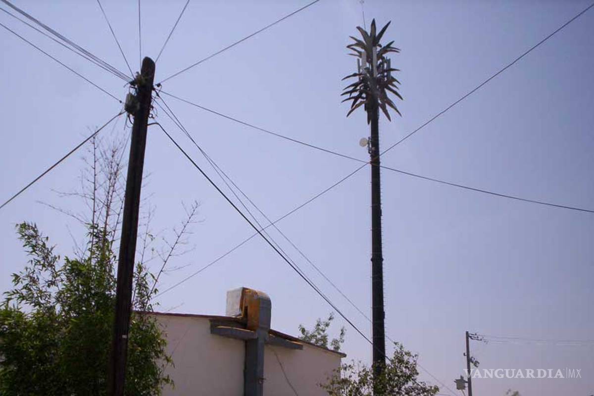Habitantes piden que sea retirada antena de telefonía
