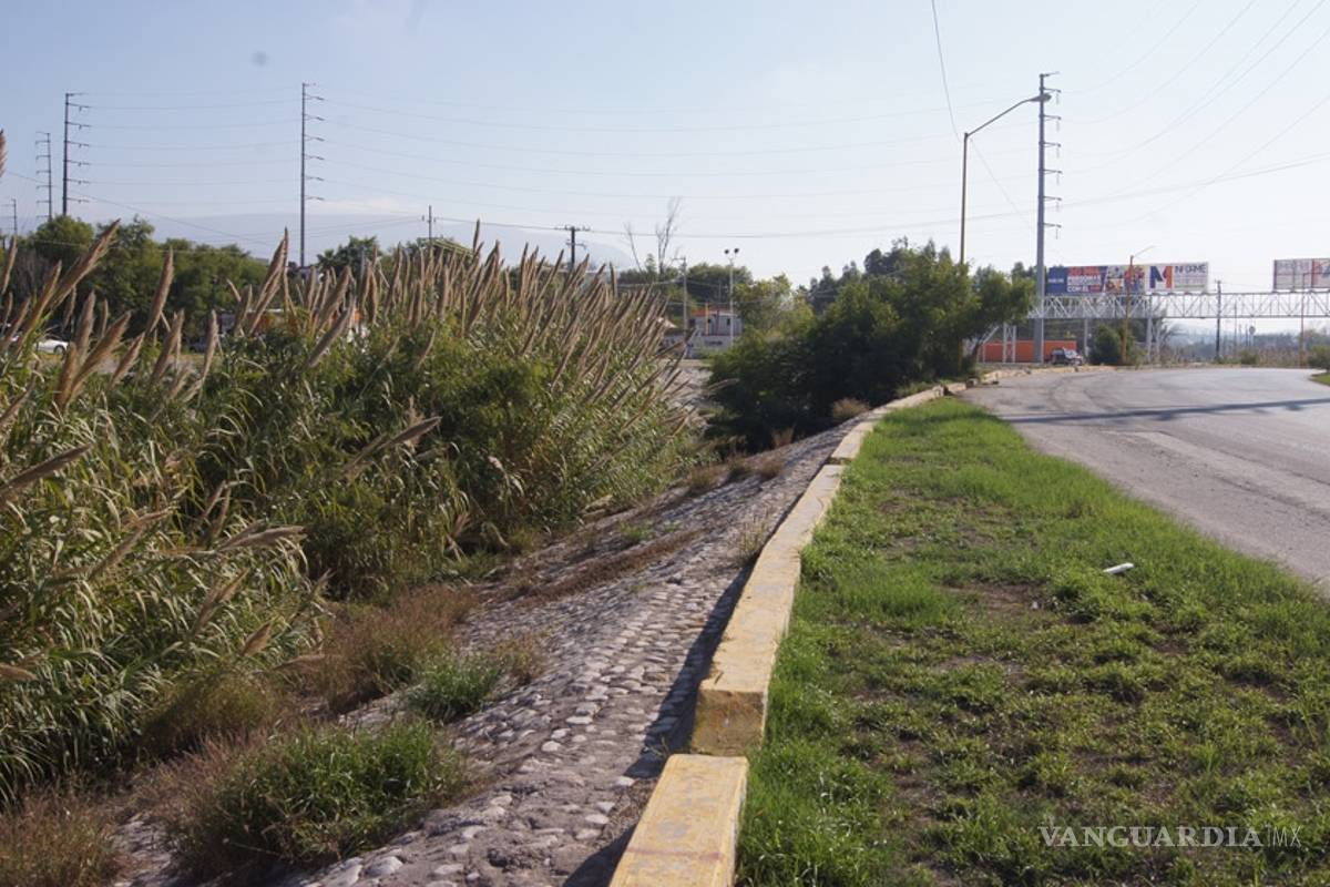 Río Monclova está contaminado por aguas negras