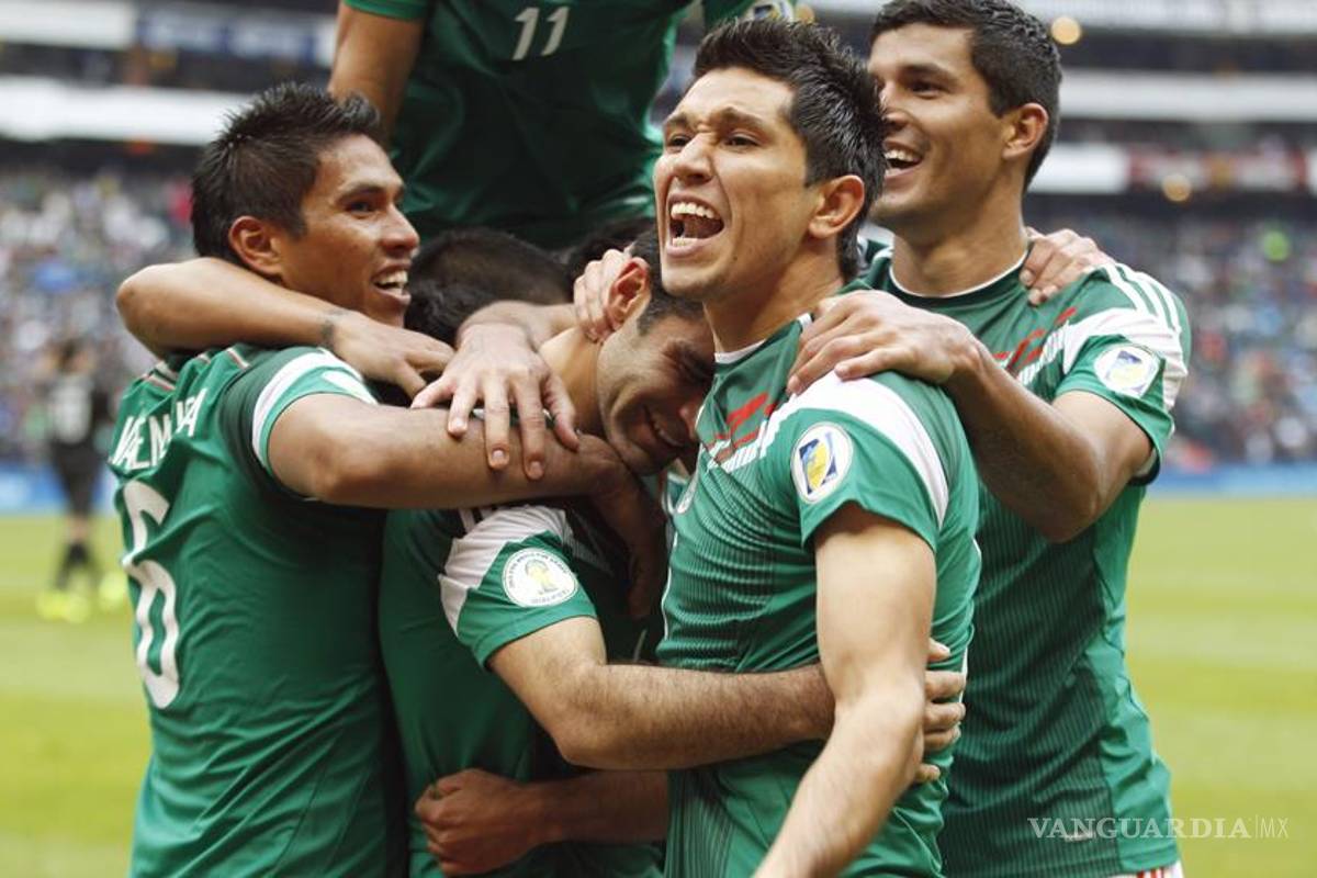 México tiene un pie en el Mundial; gana 5-1 a Nueva Zelanda