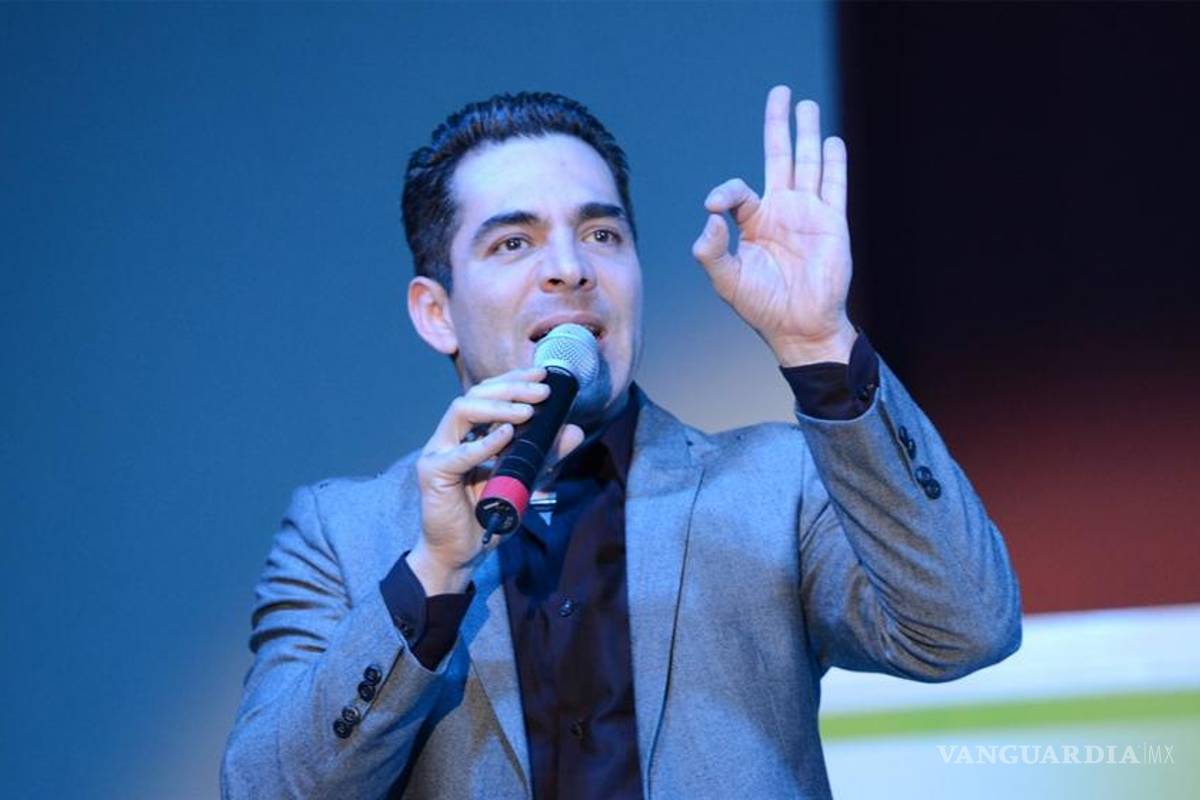 Omar Chaparro graba video de su sencillo "Sigues tan hermosa"