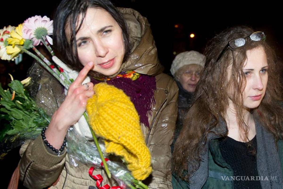 Las Pussy Riot indultadas seguirán las protestas para "echar a Putin"
