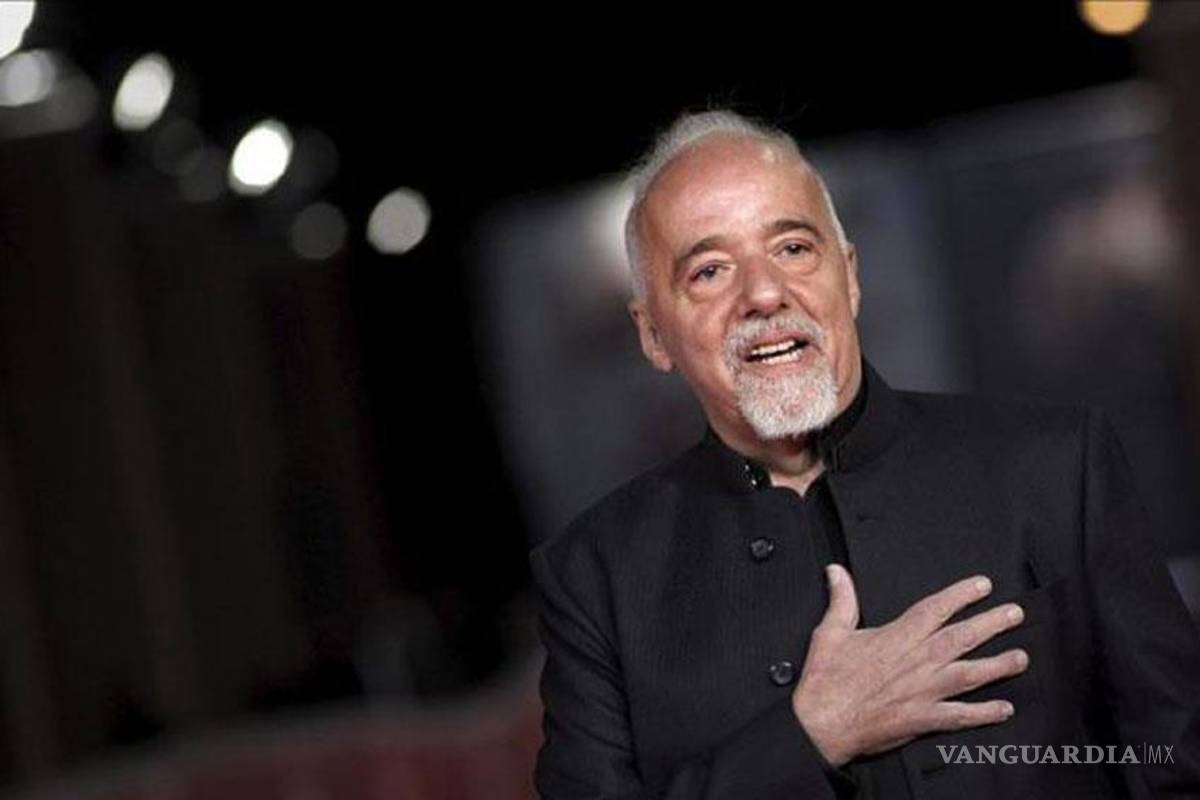 Paulo Coelho no va a la Feria Libro de Fráncfort