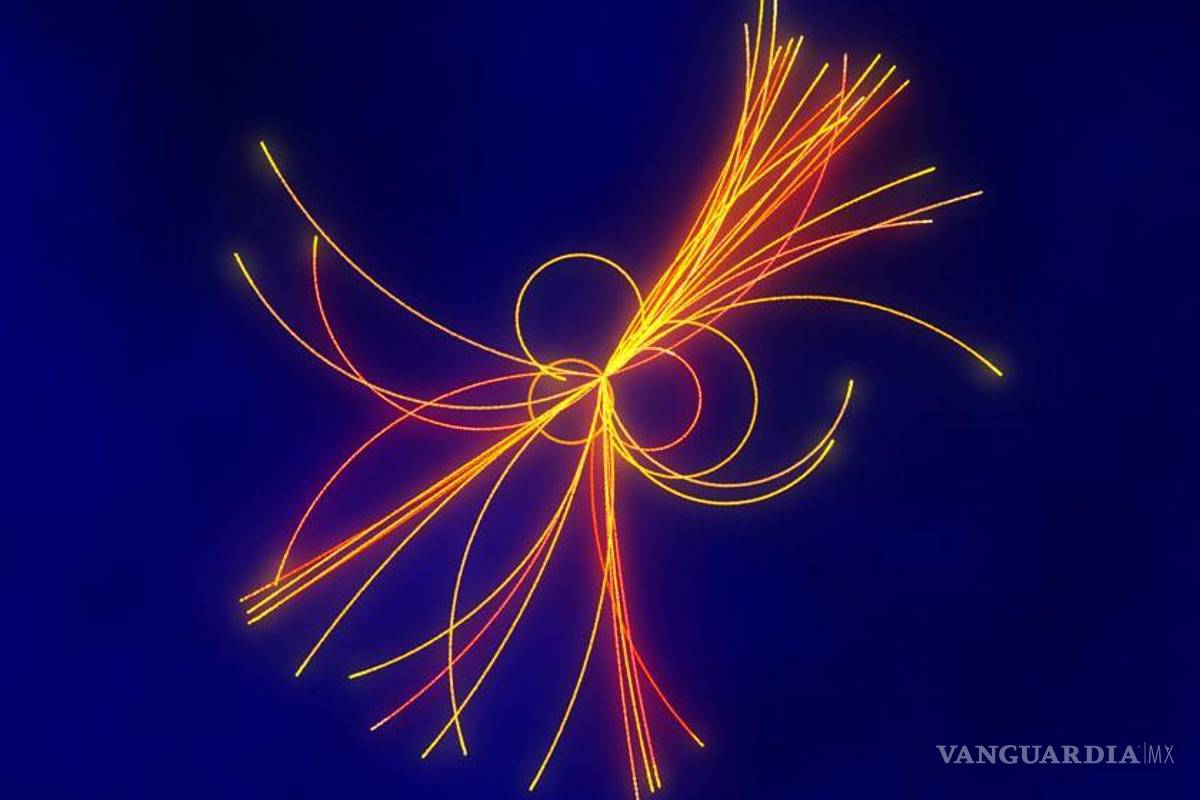 Bosón de Higgs se desintegra también en fermiones