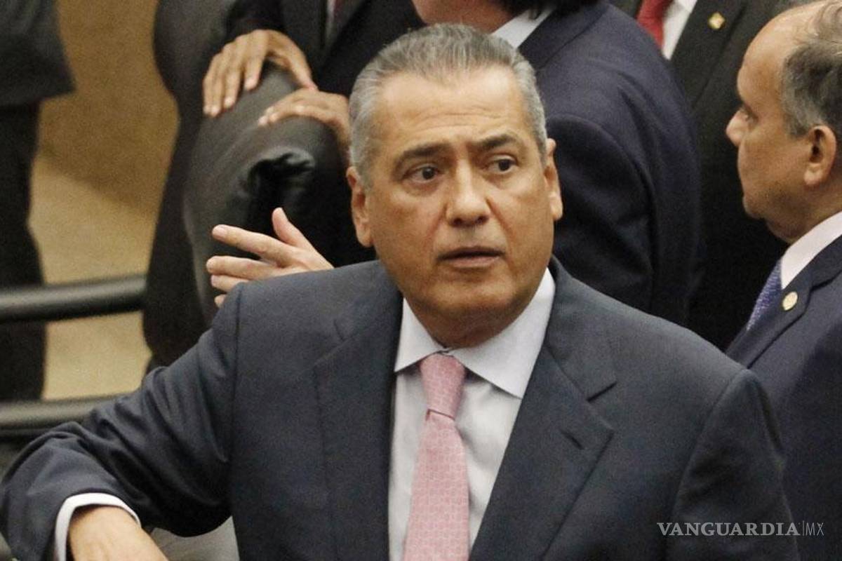 Beltrones presenta su declaración ‘3 de 3’