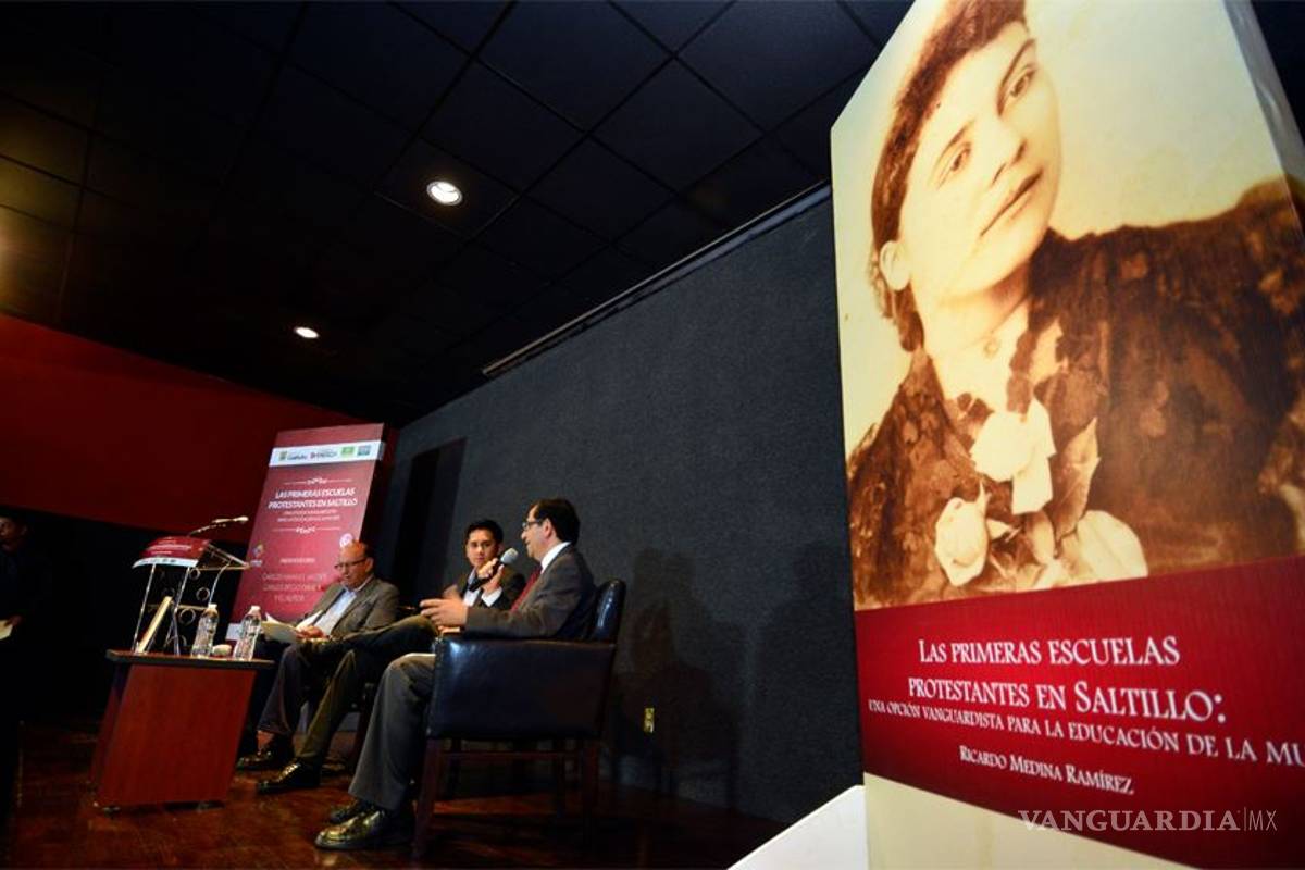 Ricardo Medina presenta: Las primeras escuelas protestantes de Saltillo
